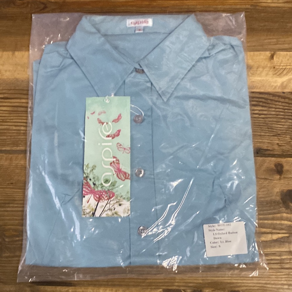 Aspire Men’s LongSleeve Oxford Shirt. New